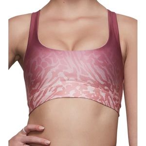 Good American ombré sports bra